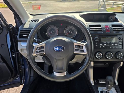 Used 2014 Subaru Forester 2.5i Limited AWD/4WD image 18