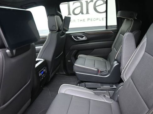 Certified 2023 Chevrolet Suburban Premier w/ Advanced Technology Package image 24