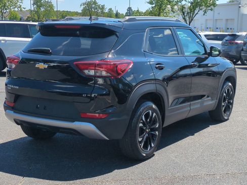 Used 2023 Chevrolet TrailBlazer LT w/ Convenience Package AWD/4WD image 10