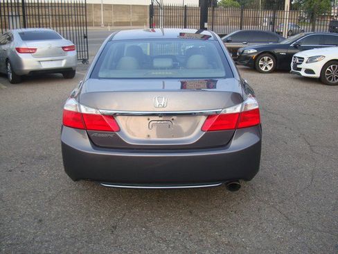 Used 2014 Honda Accord LX image 4