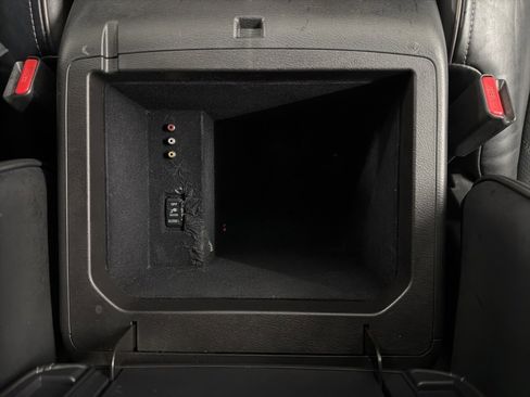 Used 2015 INFINITI QX80 2WD w/ Deluxe Technology Package image 28