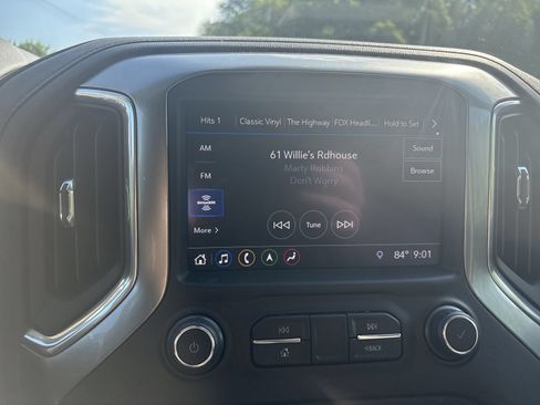 Used 2019 Chevrolet Silverado 1500 LTZ w/ LTZ Plus Package AWD/4WD image 19