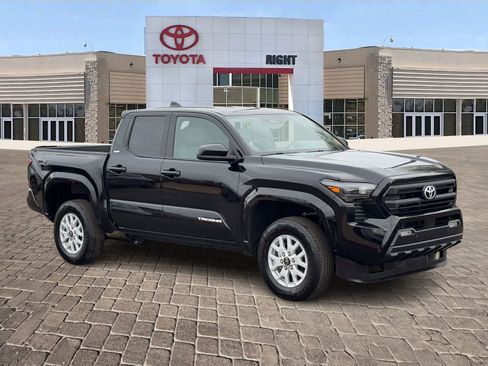 Certified 2025 Toyota Tacoma SR5 image 10