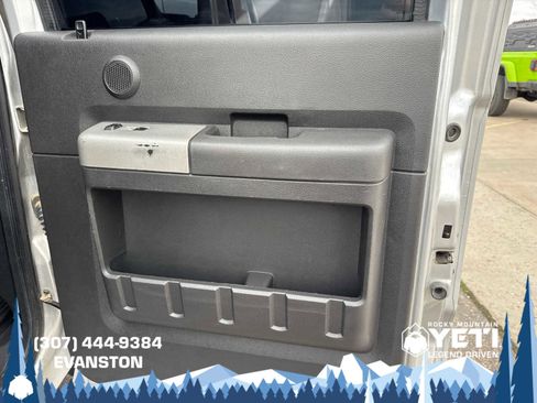 Used 2016 Ford F250 Lariat w/ Lariat Ultimate Package image 17