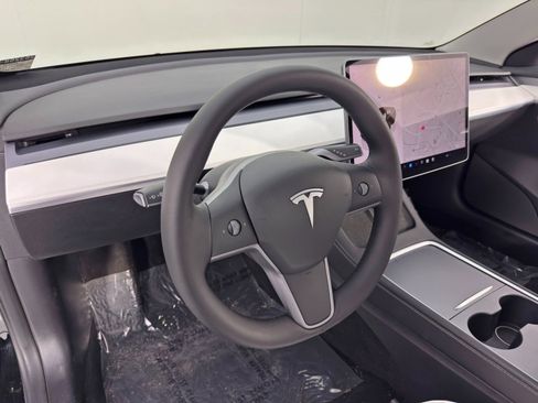Used 2022 Tesla Model 3 Performance image 13
