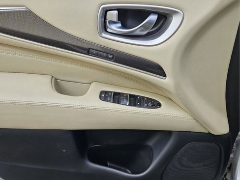 Used 2020 INFINITI QX60 Luxe w/ Essential Package image 19