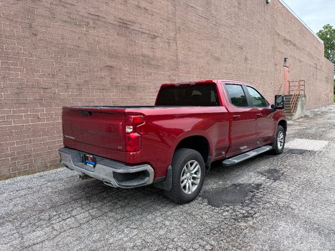 Used 2021 Chevrolet Silverado 1500 LT w/ Z71 Off-Road Package AWD/4WD image 6