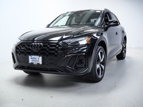 Used 2023 Audi Q5 2.0T Prestige w/ Prestige Package AWD/4WD image 12