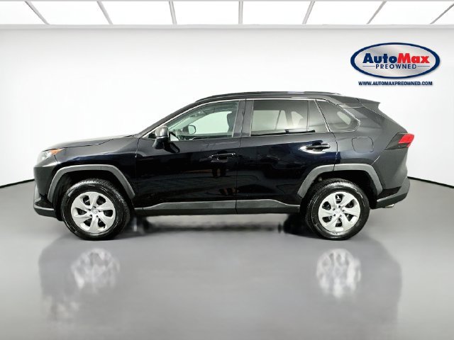 Used 2021 Toyota RAV4 LE AWD/4WD image 8