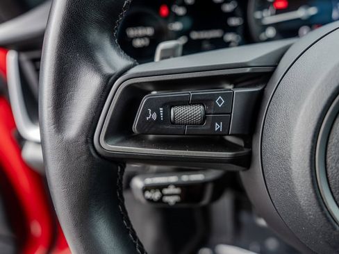 Used 2024 Porsche 911 Carrera image 8