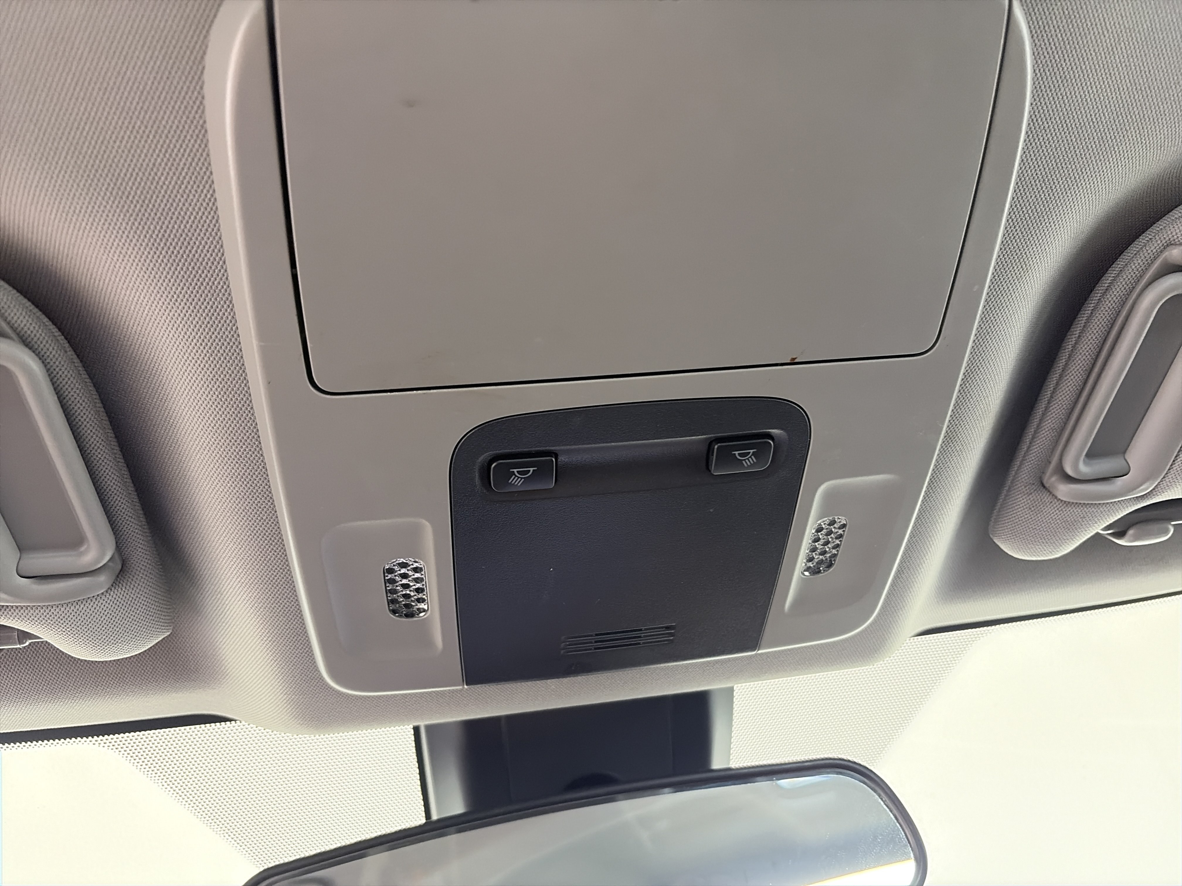 Used 2024 Toyota Camry SE FWD image 31