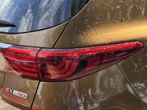 Used 2017 Kia Sportage SX FWD image 7