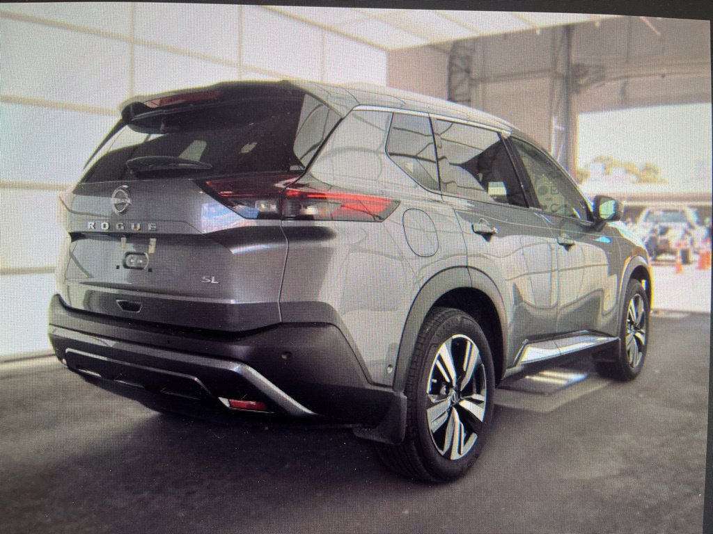 Certified 2023 Nissan Rogue SL w/ SL Premium Package FWD image 2