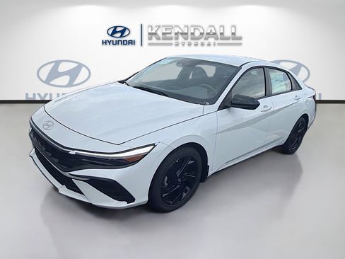 New 2026 Hyundai Elantra Sport FWD image 3