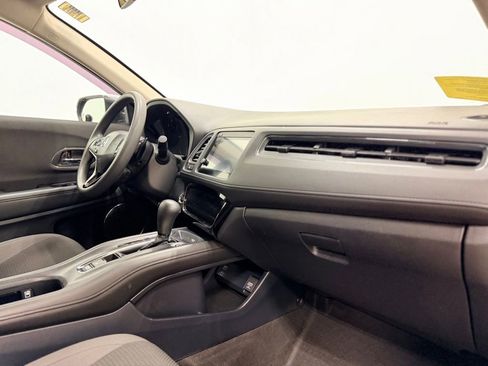 Used 2022 Honda HR-V EX image 18
