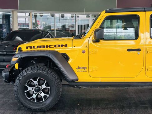 Used 2019 Jeep Wrangler Unlimited Rubicon AWD/4WD image 17