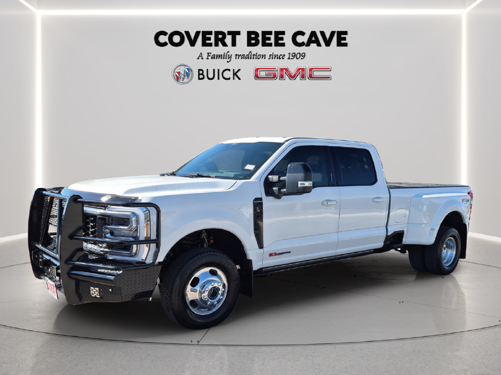 Used 2026 Ford F350 Platinum AWD/4WD image 3