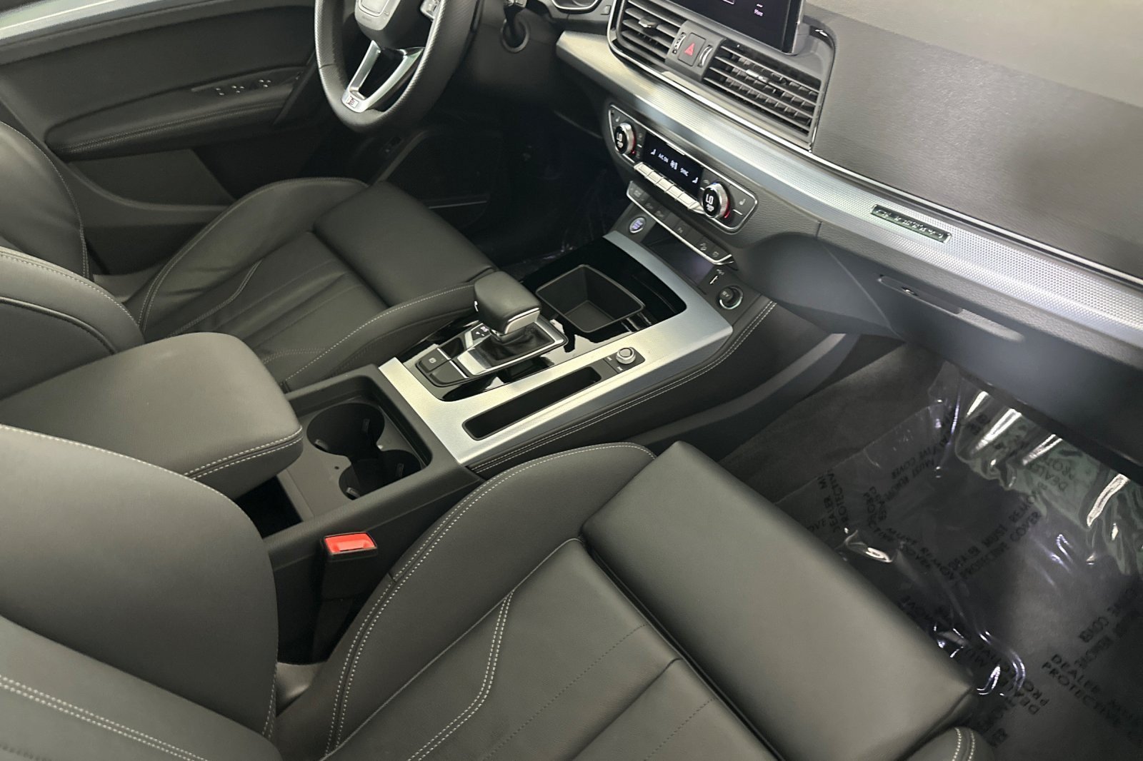 Used 2024 Audi Q5 2.0T Premium Plus w/ Premium Plus Package AWD/4WD image 15