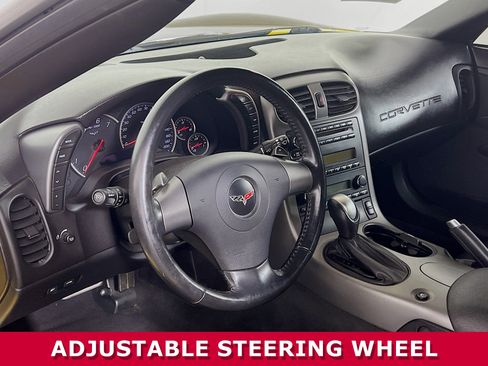 Used 2006 Chevrolet Corvette Convertible w/ Preferred Equipment Group image 5