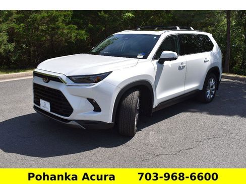 Used 2026 Toyota Grand Highlander AWD Hybrid image 3