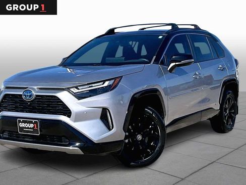 Used 2023 Toyota RAV4 XSE image 1