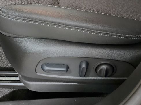 Used 2023 Buick Encore GX Preferred w/ Cold Weather Comfort Package image 16