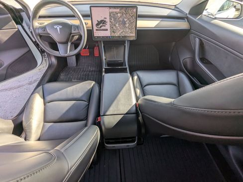 Used 2019 Tesla Model 3 Standard Range Plus image 28