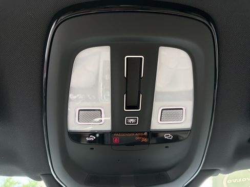 Certified 2026 Volvo XC90 B5 Plus w/ Protection Package Premier AWD/4WD image 29