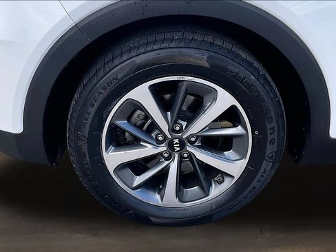 Used 2019 Kia Sorento EX FWD image 35