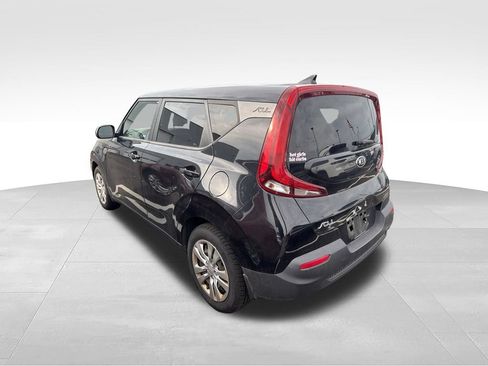Used 2020 Kia Soul LX FWD image 3