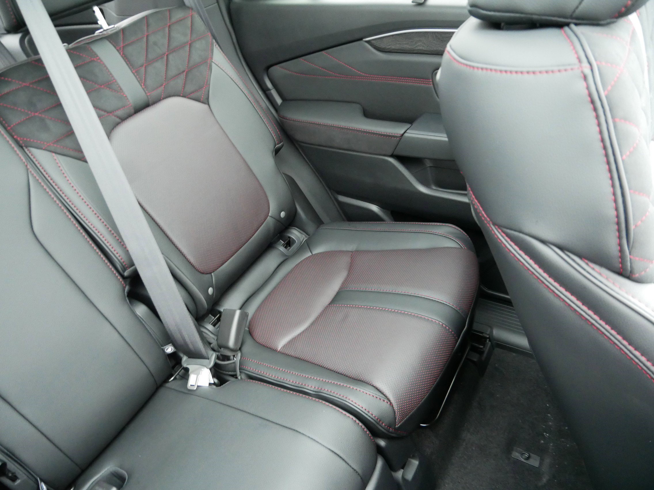 New 2026 Honda Pilot Black Edition image 13