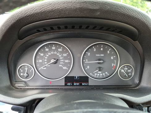 Used 2016 BMW X3 sDrive28i RWD image 19