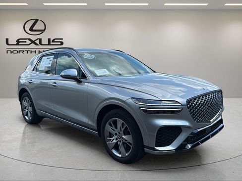 Used 2025 Genesis GV70 3.5T Sport AWD/4WD image 4