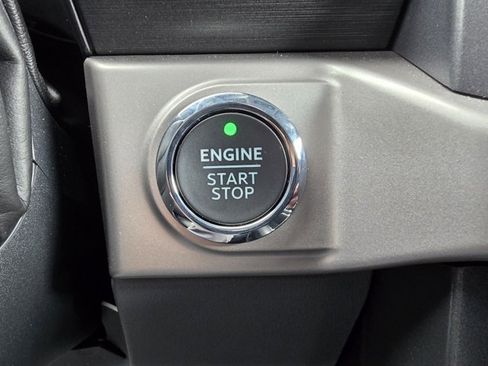 Used 2023 Ford F150 XLT w/ Equipment Group 302A High image 20