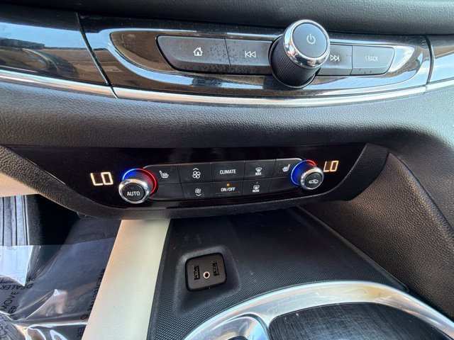 Used 2018 Buick Enclave Essence w/ Trailering Package AWD/4WD image 27