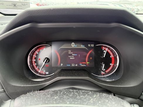 Used 2024 Toyota RAV4 XLE Premium image 14