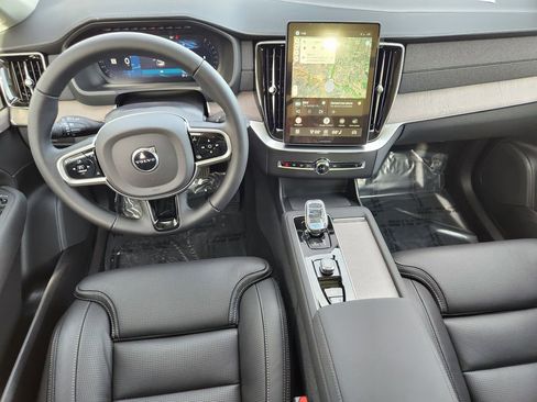 New 2026 Volvo XC90 B6 Ultra w/ Protection Package AWD/4WD image 16
