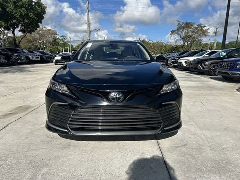 Used 2024 Toyota Camry LE FWD image 33