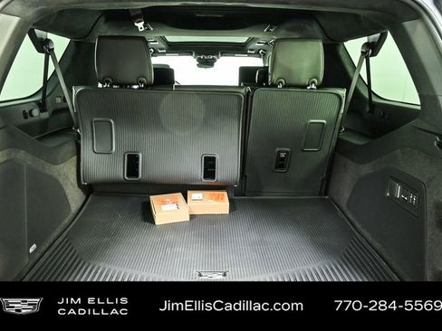 Certified 2025 Cadillac Escalade ESV Sport Platinum w/ LPO, ONYX Package image 35