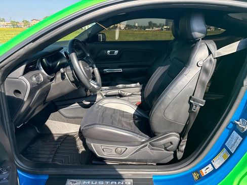 Used 2020 Ford Mustang GT Premium w/ Equipment Group 401A RWD image 12