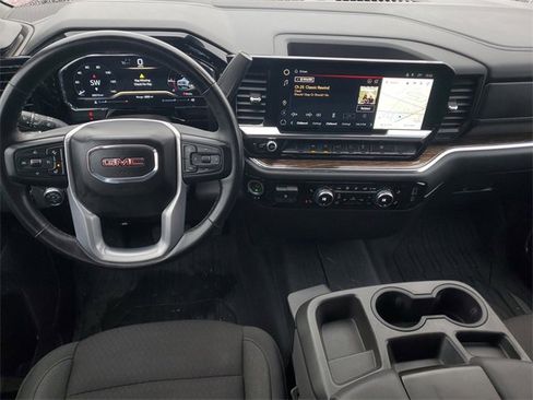 Certified 2023 GMC Sierra 1500 Elevation image 12