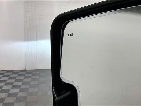 Used 2024 Chevrolet Silverado 2500 LTZ w/ LTZ Convenience Package image 28