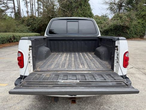 Used 2003 Ford F150 Lariat image 8