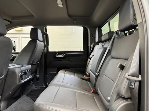 Used 2026 Chevrolet Silverado 2500 LTZ w/ LTZ Premium Package AWD/4WD image 20