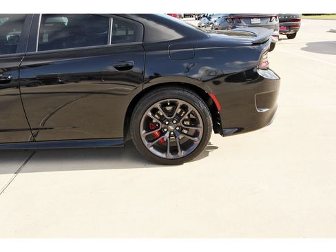 Used 2020 Dodge Charger Scat Pack w/ Plus Group RWD image 32
