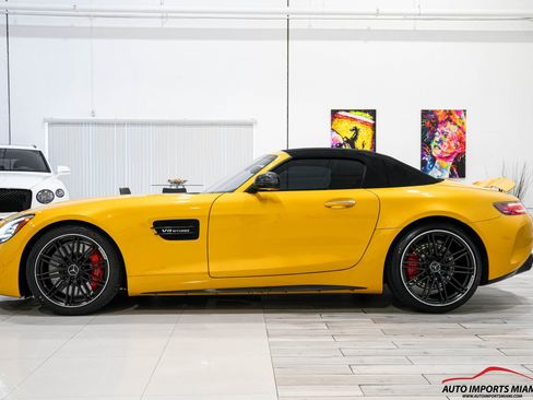 Used 2020 Mercedes-Benz AMG GT C image 44