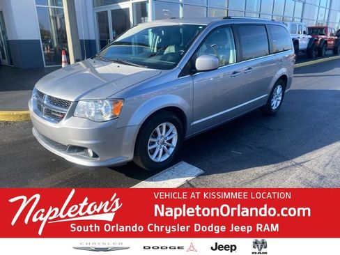 Used 2019 Dodge Grand Caravan SXT image 1