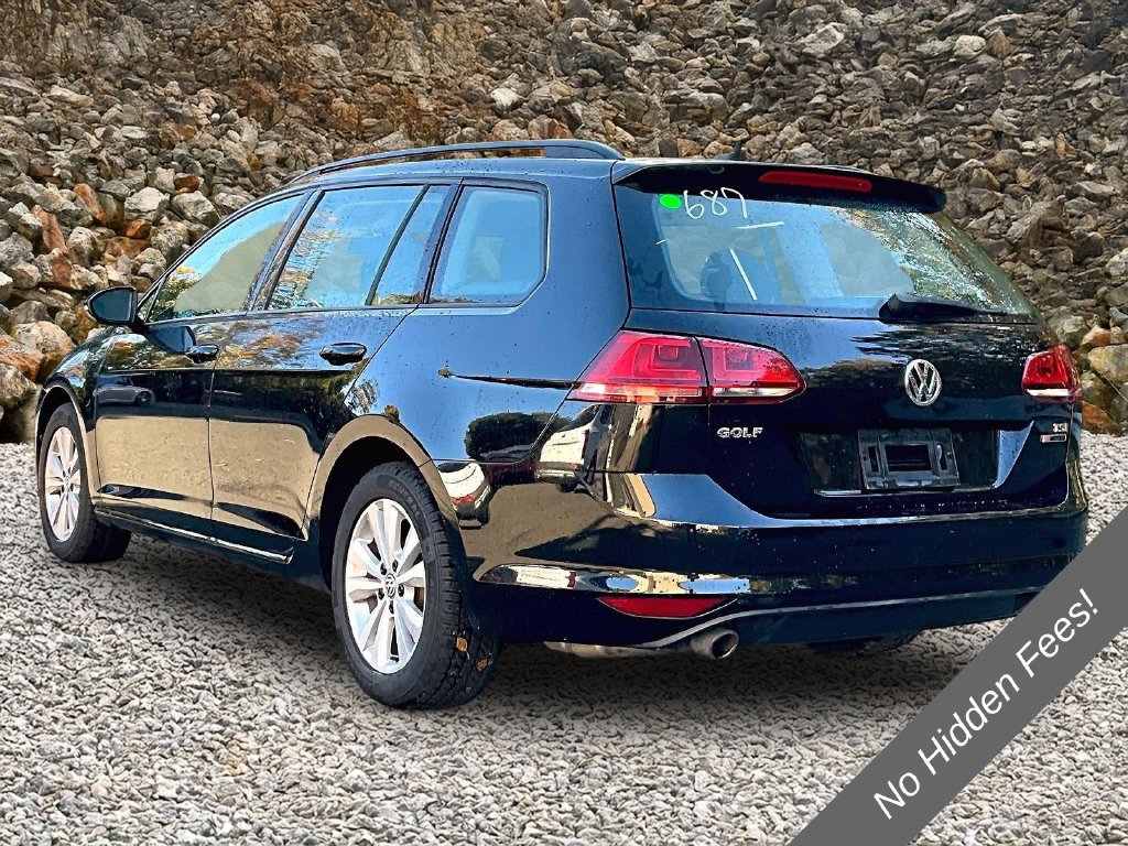 Used 2017 Volkswagen Golf S AWD/4WD image 10