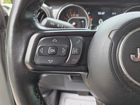 Used 2020 Jeep Wrangler Unlimited Sport AWD/4WD image 32