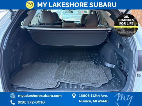 Certified 2025 Subaru Outback Premium AWD/4WD image 17